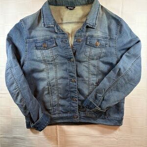 Light Weight Denim Jacket